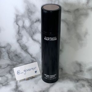 New Natural Radiance Base Lumiere Radiant Pink MAC Cosmetics